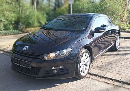 VW Scirocco Volkswagen 1.4 TSI 118 kW Life