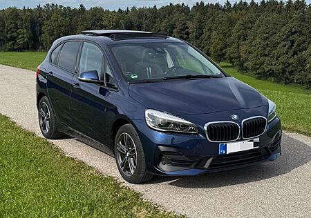 BMW 225xe 225 AT|Garantie|Kamera|Panoramad|Standh|Navi