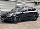 Porsche Cayenne S/PANO/BOSE/GTS SPORT DESIGN/21 ZOLL/