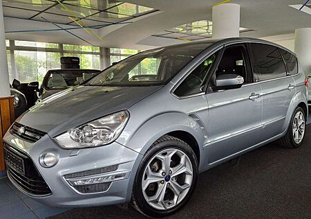 Ford S-Max Titanium/7-Sitze/Navi/Pano/PTS/SHZ/Xenon