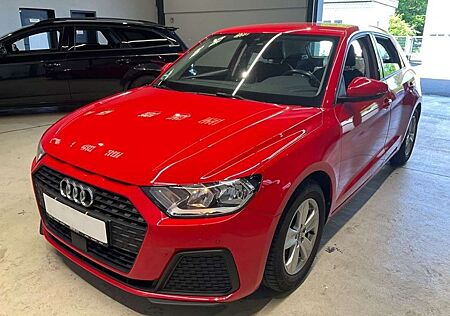 Audi A1 30 TFSI basis