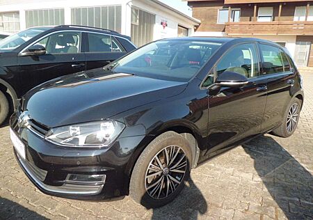 VW Golf Volkswagen VII Lim. Allstar Top Zustand