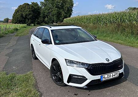 Skoda Octavia RS First Edition 2.0