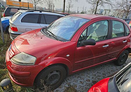 Citroën C3 Citroen 1.4 16V SensoDrive Exclusive