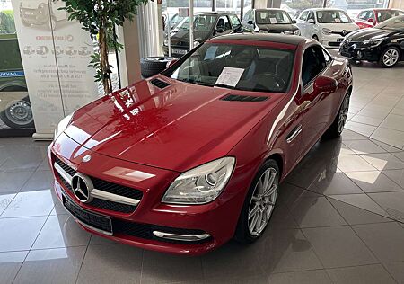 Mercedes-Benz SLK 200 BlueEfficiency Avantgarde