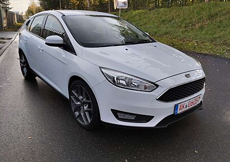 Ford Focus 1.0 Navi RCam