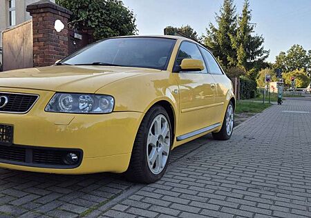 Audi S3 1.8 T quattro, imolagelb, original,