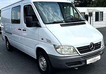 Mercedes-Benz Sprinter Kasten 211 CDI Mixto