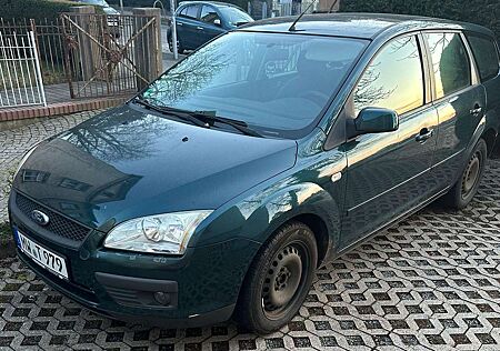 Ford Focus Turnier 1.6 Ti-VCT Style
