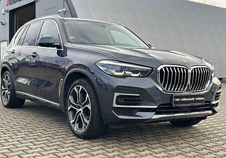 BMW X5 xDrive 45 e xLine Live-Cockpit Leder 21 Zoll