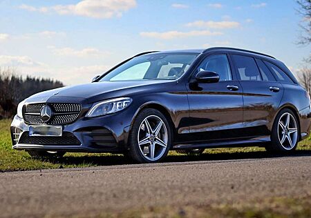 Mercedes-Benz C 300 T 9G-TRONIC AMG Line Vollausstattung