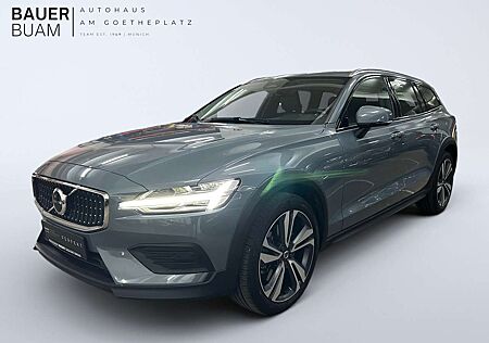 Volvo V60 CC V60 Cross Country Plus AWD