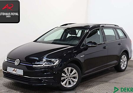 VW Golf Volkswagen VII 1.5 TGI STANDHEIZ,MASSAGE,PANO,KEYLESS
