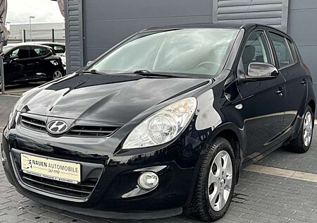 Hyundai i20 Comfort+Klima+Alus+Allwetter+TÜV+