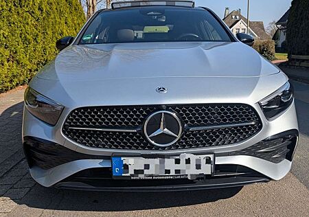 Mercedes-Benz A 200 7G-DCT AMG Line Advanced
