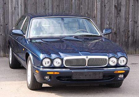 Jaguar XJ8 XJ 4.0 Sovereign Kundenauftrag