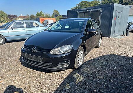 VW Golf Volkswagen Business-Paket Premium Navi* Zahnriemen Neu*Sitzh.