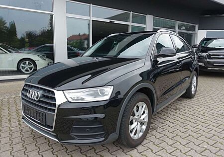 Audi Q3 design quattro Navi, PDC, Xenon, Tempomat