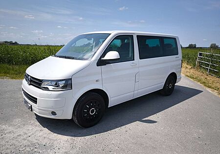 VW T5 Multivan Volkswagen BMT Special Bi-Xenon PDC Tempomat 1 Hand