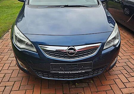 Opel Astra Sports Tourer Diesel 1.7 CDTI Design Edition