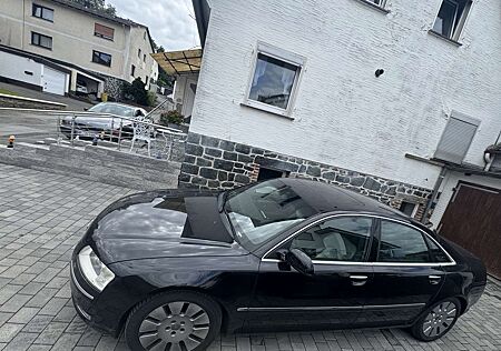 Audi A8 4.2 TDI DPF quattro