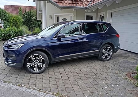 Seat Tarraco SUV-2.0 TDI-200 PS-AHKschwenkbar-4DRIVE-SD-DSG