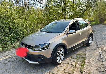 VW Polo Cross Volkswagen 1.2 TSI (Blue Motion Technology)