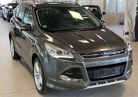 Ford Kuga Individual AHK Bi-Xenon