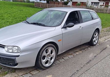 Alfa Romeo 156 2.5 V6 24V*KLIMA*LEDER*ALU*Tüv11-2025*