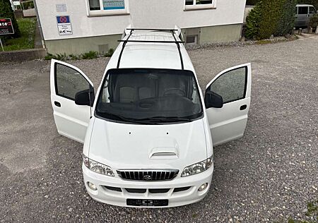 Hyundai H-1 2.5 CRDi Kasten**AHK**DIESEL**TÜV NEU**ZV**