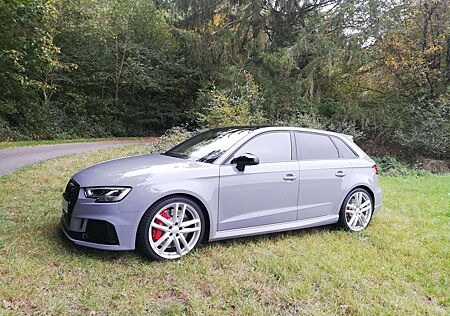 Audi RS3 Sportback S tronic