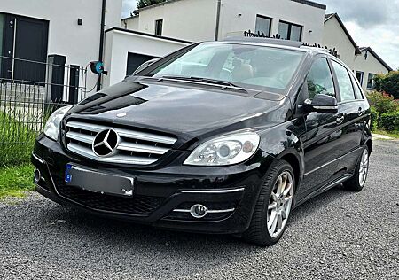 Mercedes-Benz B 180 BlueEFFICIENCY