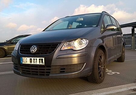 VW Touran Volkswagen +2.0+EcoFuel+Trendline