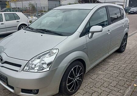 Toyota Corolla Verso 2.2 D-CAT Sol