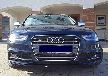 Audi S4 +Avant+S+tronic