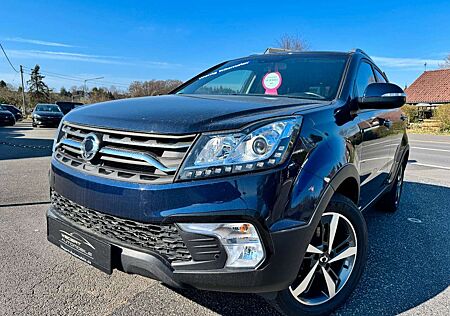 SsangYong Korando Sapphire 4x4*LED*CAM*4xSZHZ*AHK*AUTOMAT*