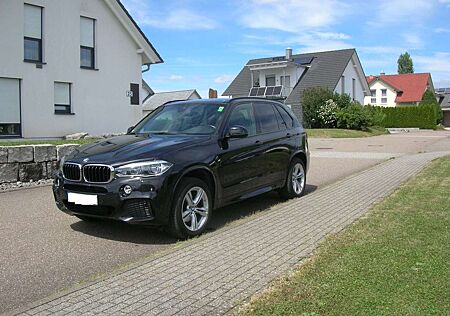 BMW X5 xDrive30d M Sport Sportpaket-Navi-Leder-AHK-Head..