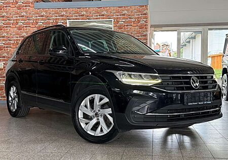 VW Tiguan Volkswagen Life 4Motion Navi-LED-AHK-SHZ-ACC-Lane-