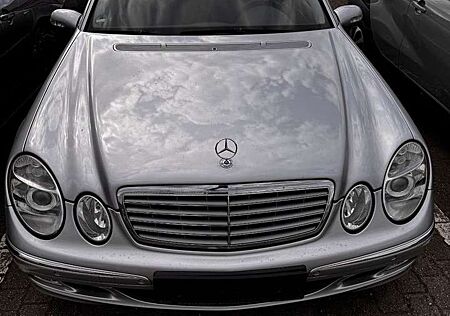 Mercedes-Benz E 200 E -Klasse Lim. Kompressor