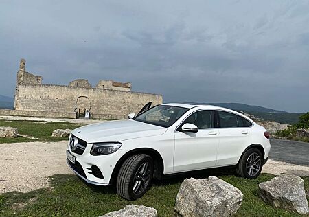 Mercedes-Benz GLC 250 Coupe 4Matic 9G-TRONIC AMG Line