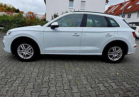 Audi Q5 55 TFSI e Quattro Sport Head Up Matrix LED