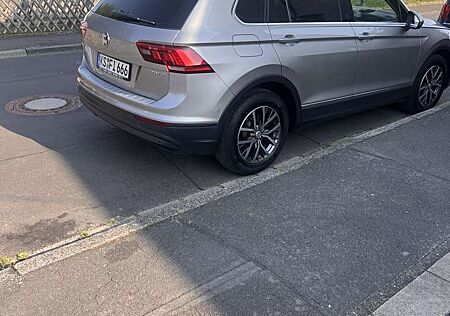 VW Tiguan Volkswagen Comfortline BMT/Start-Stopp