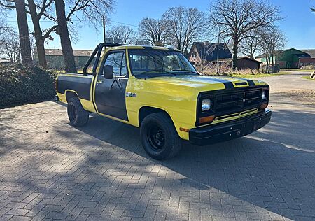 Dodge RAM D 150