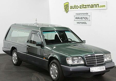 Mercedes-Benz 250 D | PILATO | Bestattungsfahrzeug W124