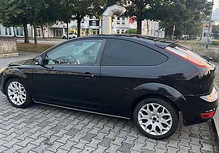Ford Focus 1.6 Ti-VCT Sport