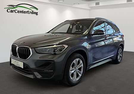 BMW X1 xDrive25e*LED*Navi*Kamera*HiFi*DAB*ParkA*PDC*