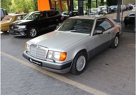 Mercedes-Benz 300 CE Coupe W124*2.Hand NUR 19T KM*H Zulassung