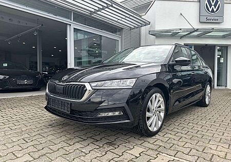 Skoda Octavia Combi 1.4TSI IV STYLE*PANORAMA*VC*LED*18-ZOLL