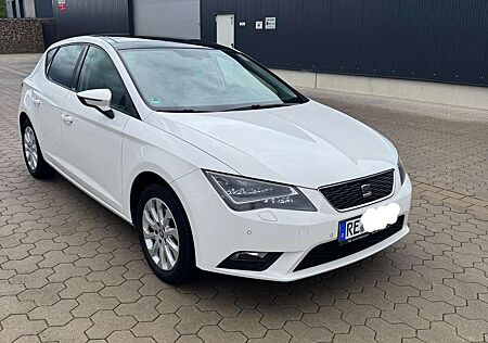 Seat Leon *1.2*Style*2.Hand*Anh.Kupp.LED*Tempo