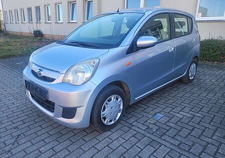 Daihatsu Cuore Top